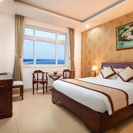 Corvin Hotel Vung Tau Buitenkant foto