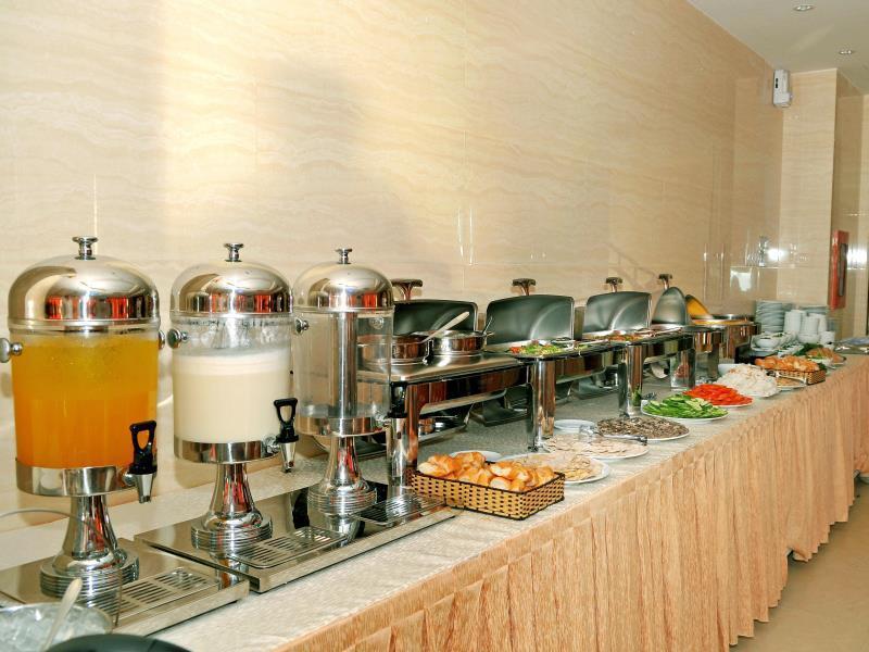 Corvin Hotel Vung Tau Buitenkant foto